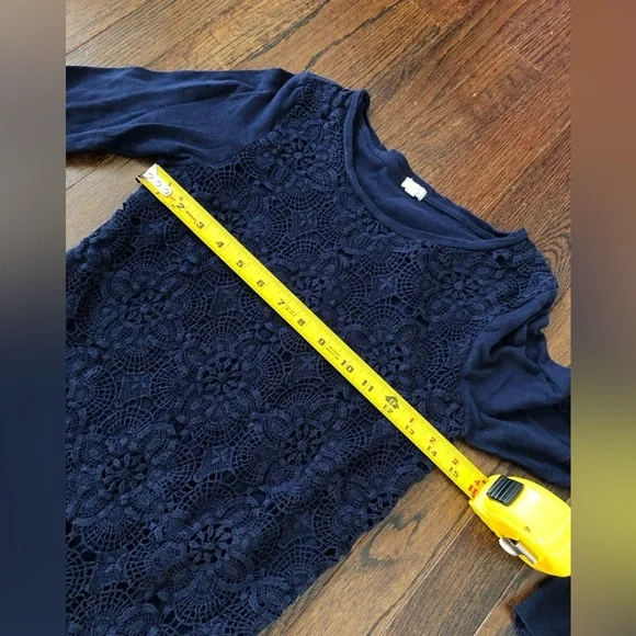 J. Crew Women’s S Navy Blue Floral Lace Front 3/4 Sleeved Cotton Crewneck Blouse - Picture 8 of 10